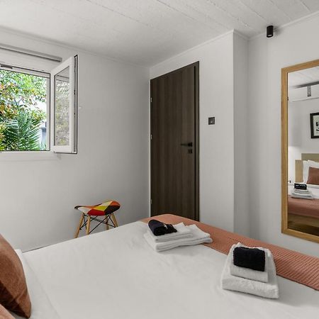 Luxe House In Glyfada With Spa Near Metro Station C8 Athen Eksteriør bilde
