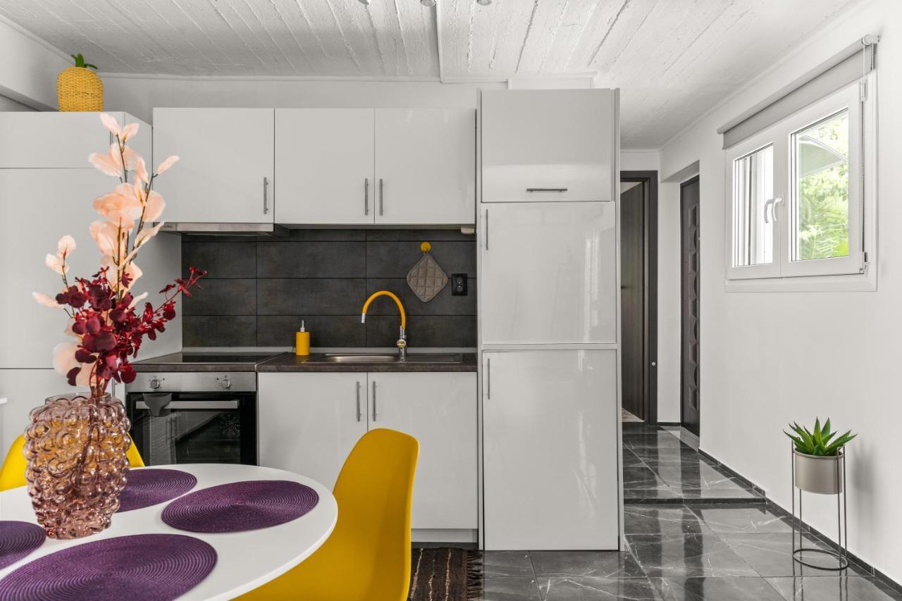 Luxe House In Glyfada With Spa Near Metro Station C8 Athen Eksteriør bilde